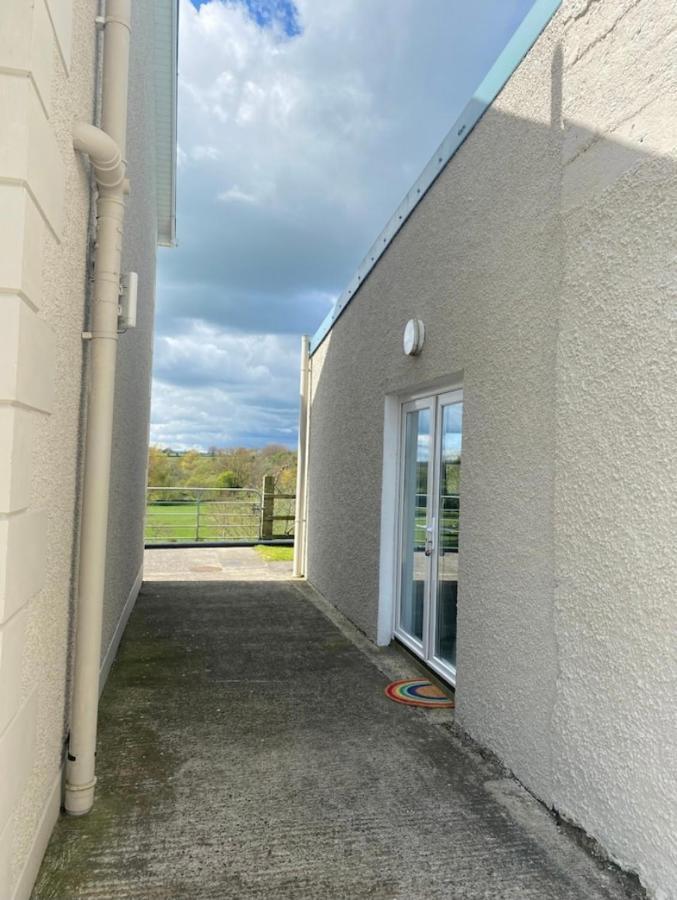 Mill House Studio Apartment Stranocum Exterior foto
